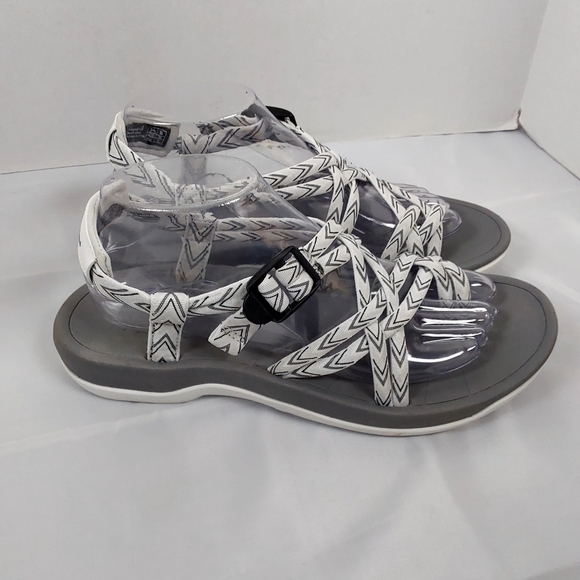 Viakix Hiking Sandals - Picture 7 of 11